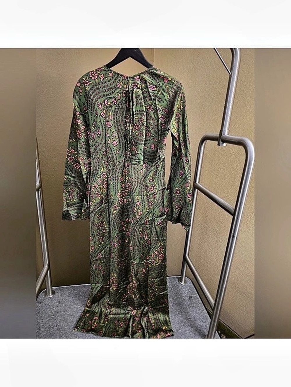 NWOT Veronica Beard Gemma Silk-Blend Satin Maxi Dress Green & Pink Medium - Picture 11 of 11